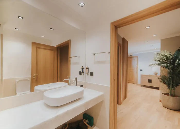 Cliff By Madeira Apartment